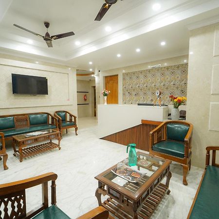 Hotel Bright Star มหาบาเลชวาร์ ภายนอก รูปภาพ
