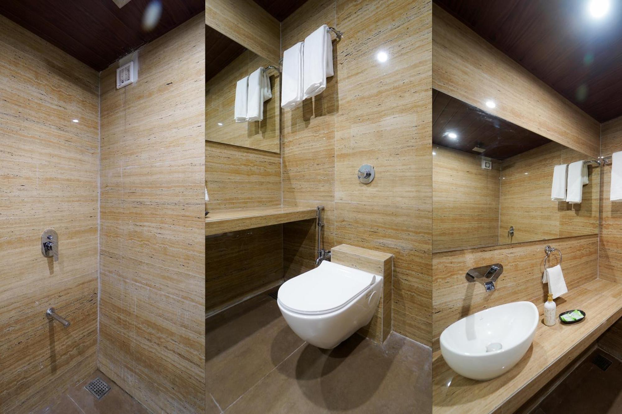Hotel Bright Star มหาบาเลชวาร์ ภายนอก รูปภาพ
